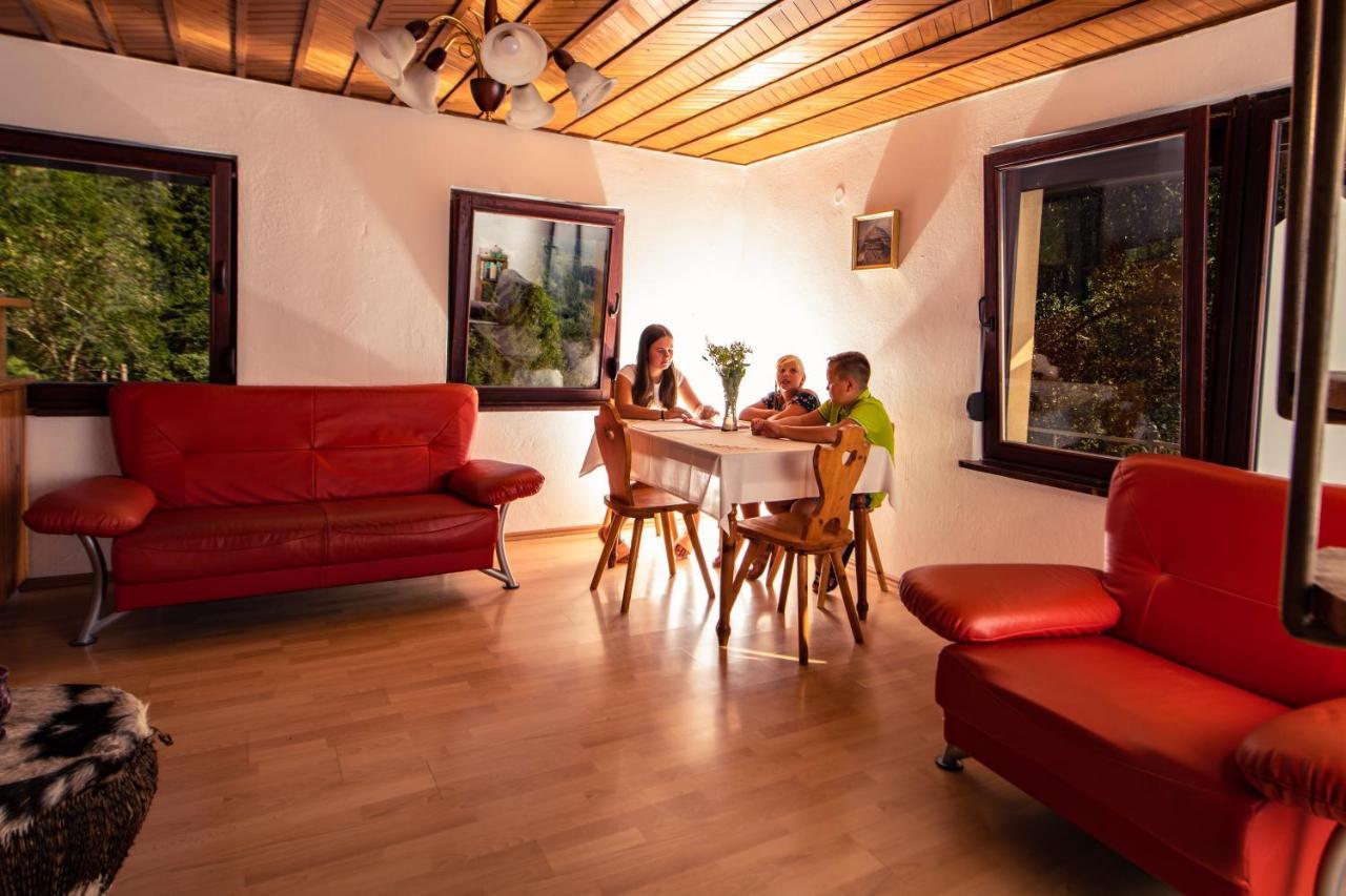 Linca Hiska Pod Slapom Vila Podvelka Exterior foto